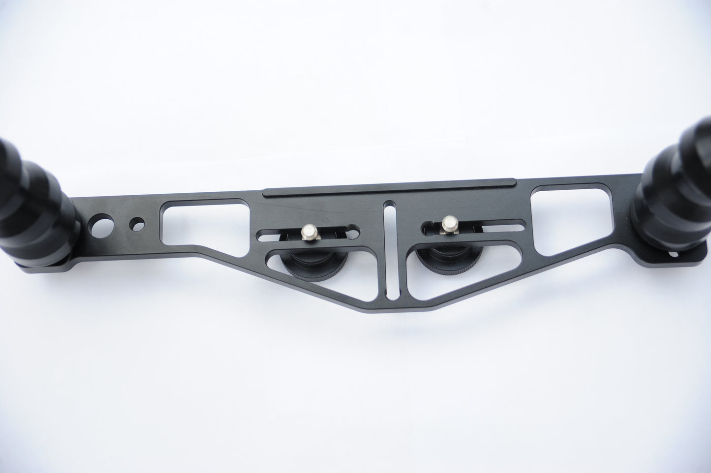 Dual 3/4" flex arm tray with 1" ball mounts