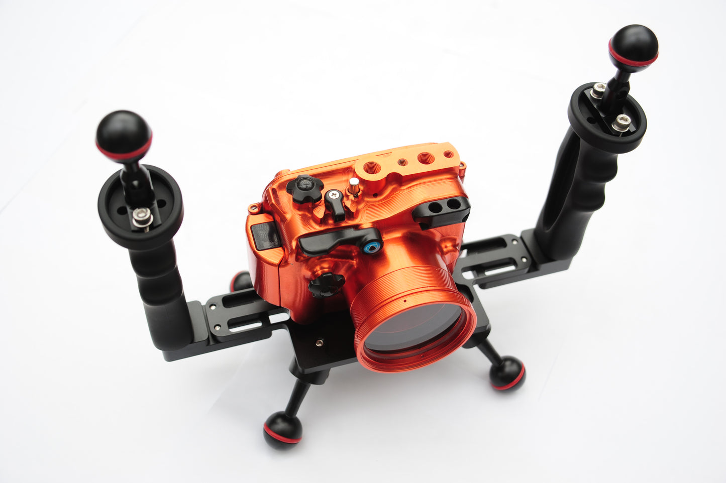 Tray base with four 1" ball legs and handles